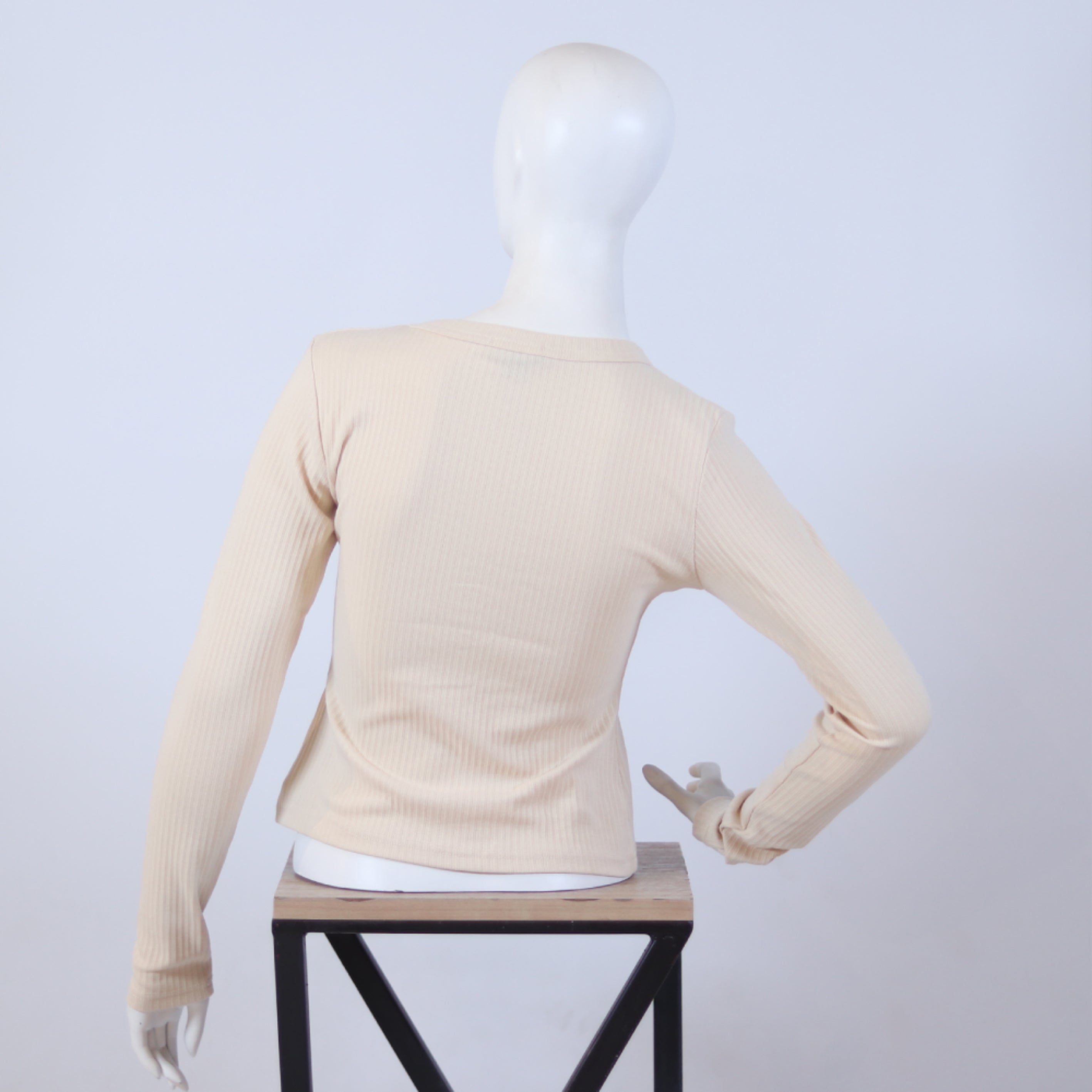 Women's V-Neck Ribbed Cardigan Top – Beige