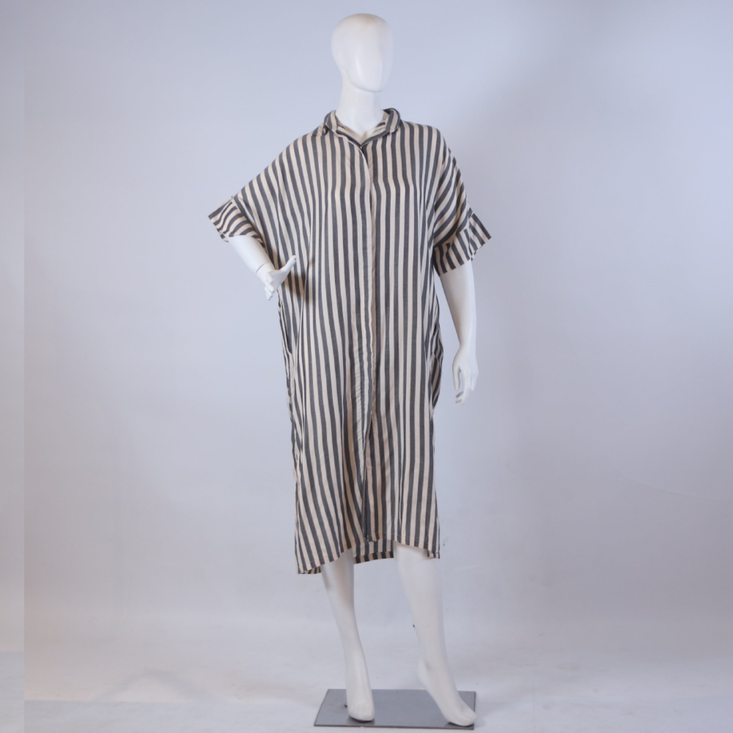 Off-White & Black Striped Court Dress – Relaxed Fit Casual Midi