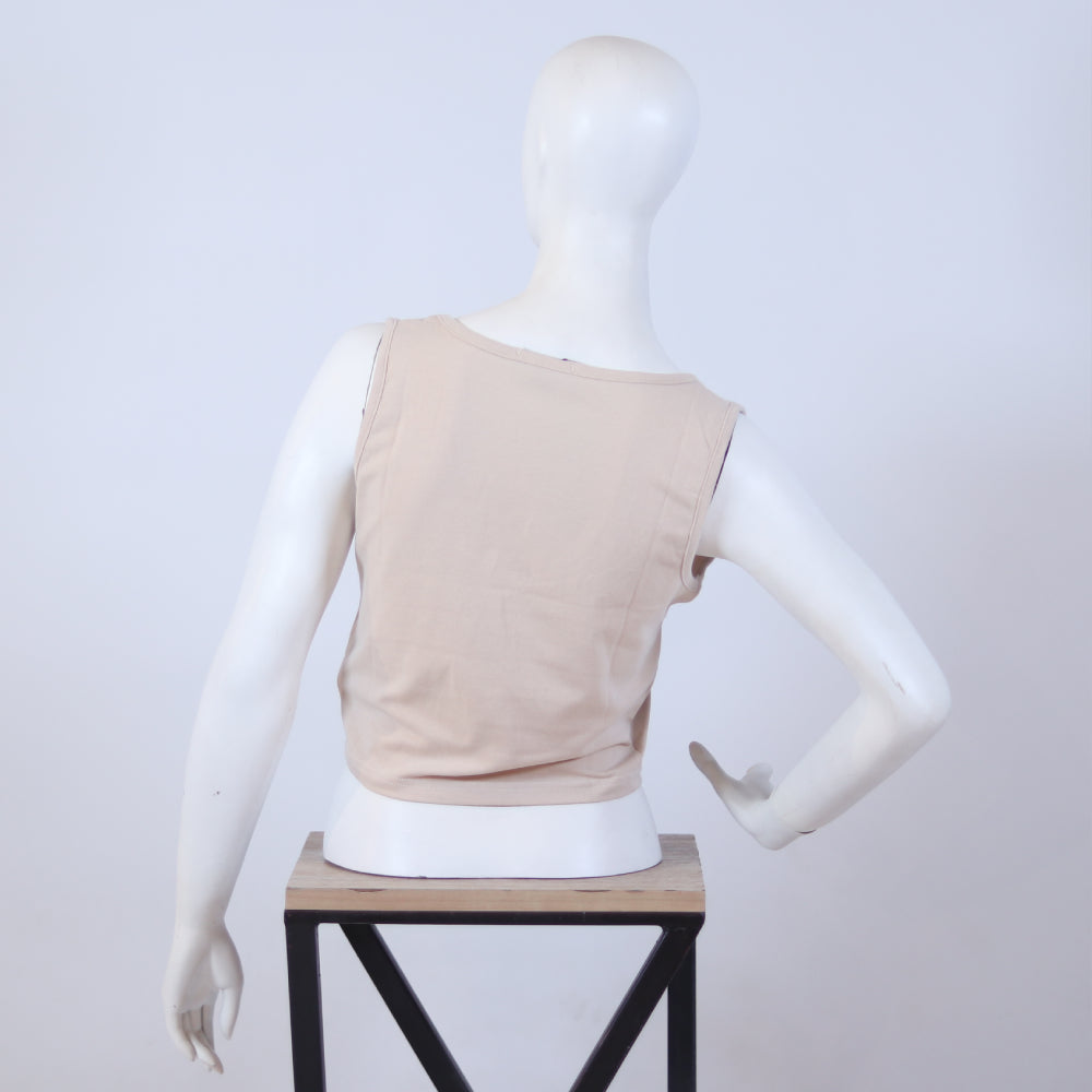 Minimalist Beige Scoop Neck Sleeveless Crop Top