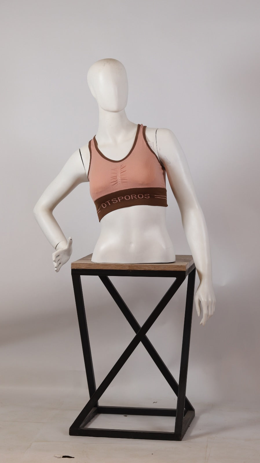 Seamless Sports Bra – Performance & Comfort Edition