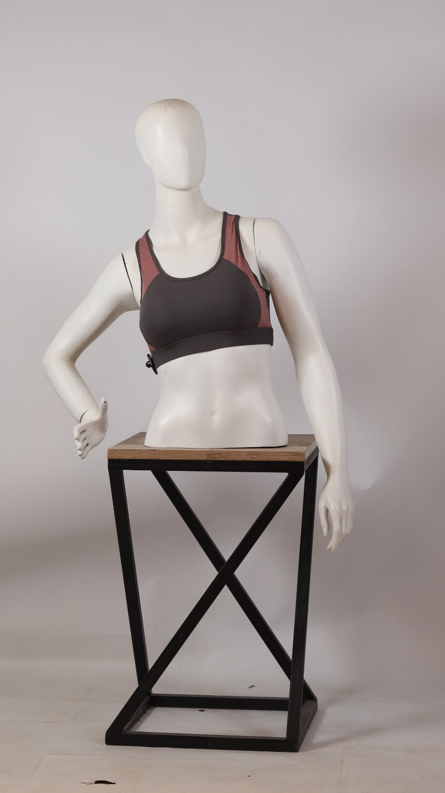 Seamless Sports Bra – Performance & Comfort Edition